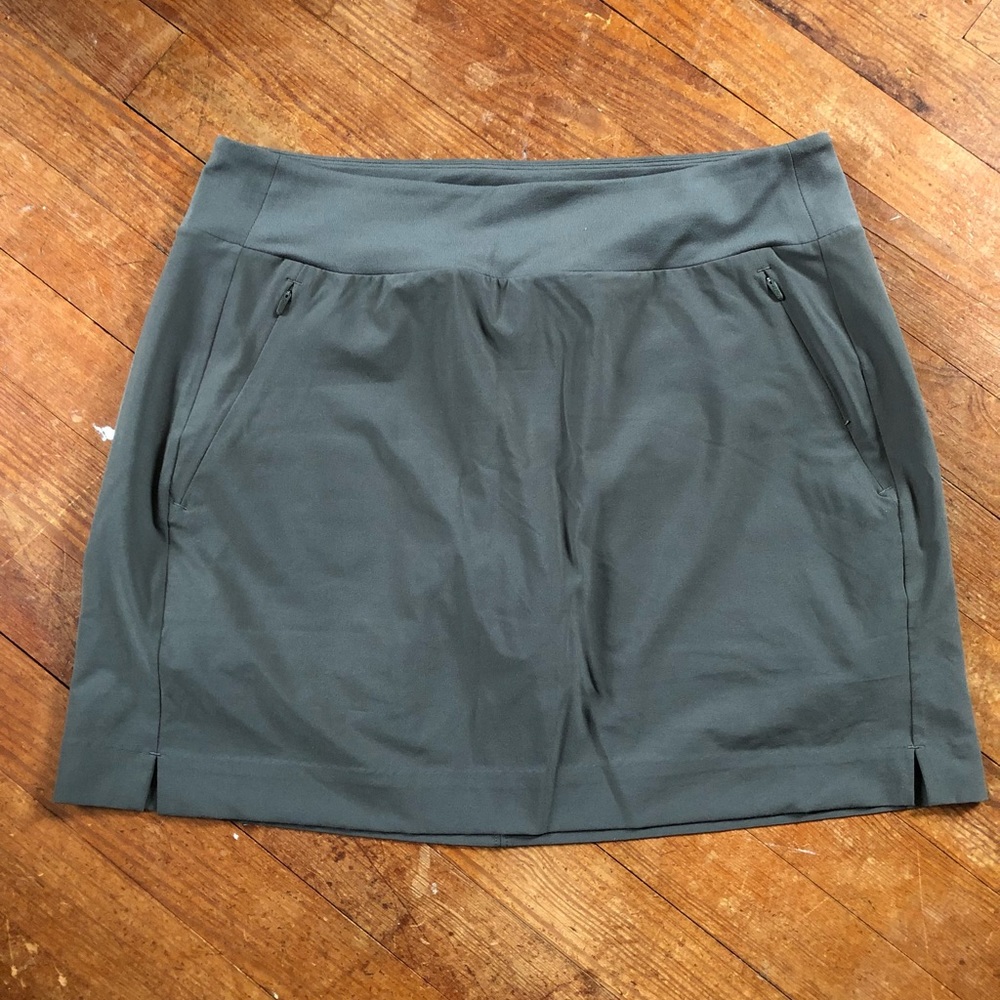 Athleta Sono Skort